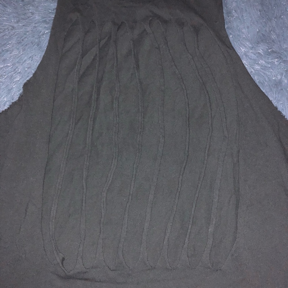 🆕Swell Midnight Eagle Ripped Tank - Picture 3 of 5